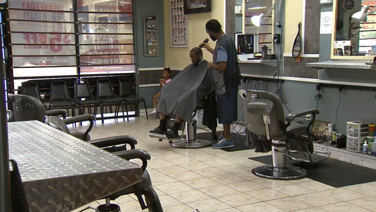 f4d6d217-READING WITH BARBERS