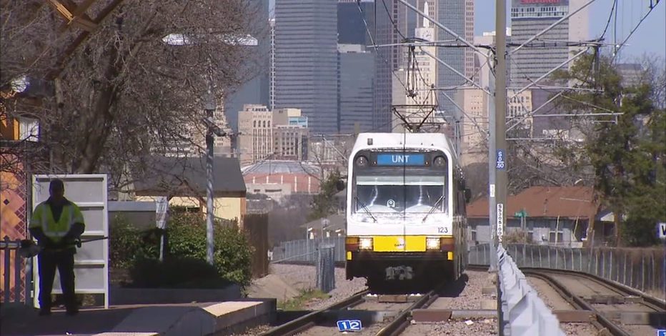 How to get to Dallas Stadium without a car