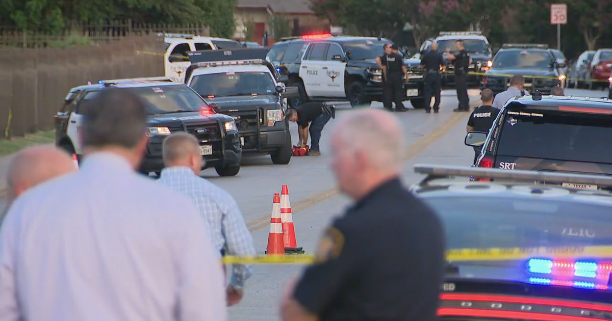 Person of interest in recent homicide fatally shot by Fort Worth ...