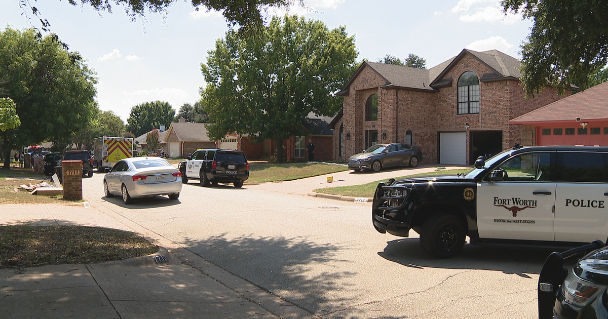 Police: 4-year-old fatally shot by sibling in Fort Worth | FOX 4 Dallas ...