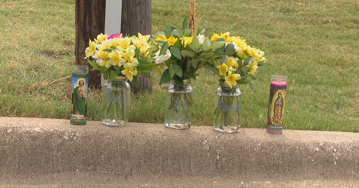 Memorial set up for woman who was fatally shot by officer aiming at ...