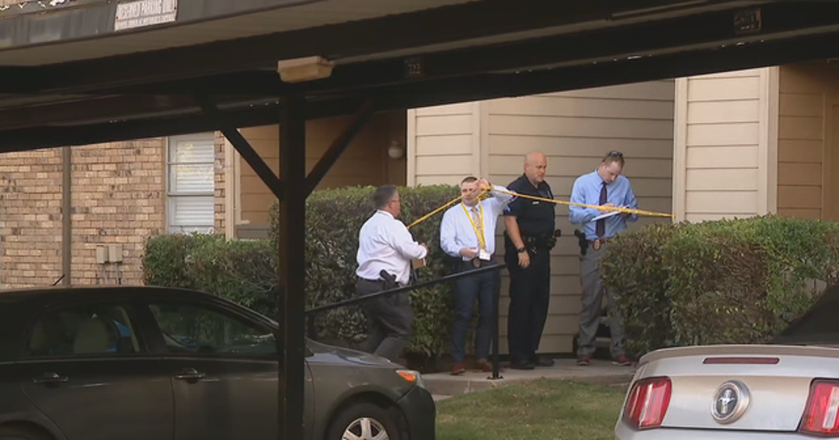 Man shot by neighbor at Arlington apartment complex | FOX 4 Dallas-Fort ...