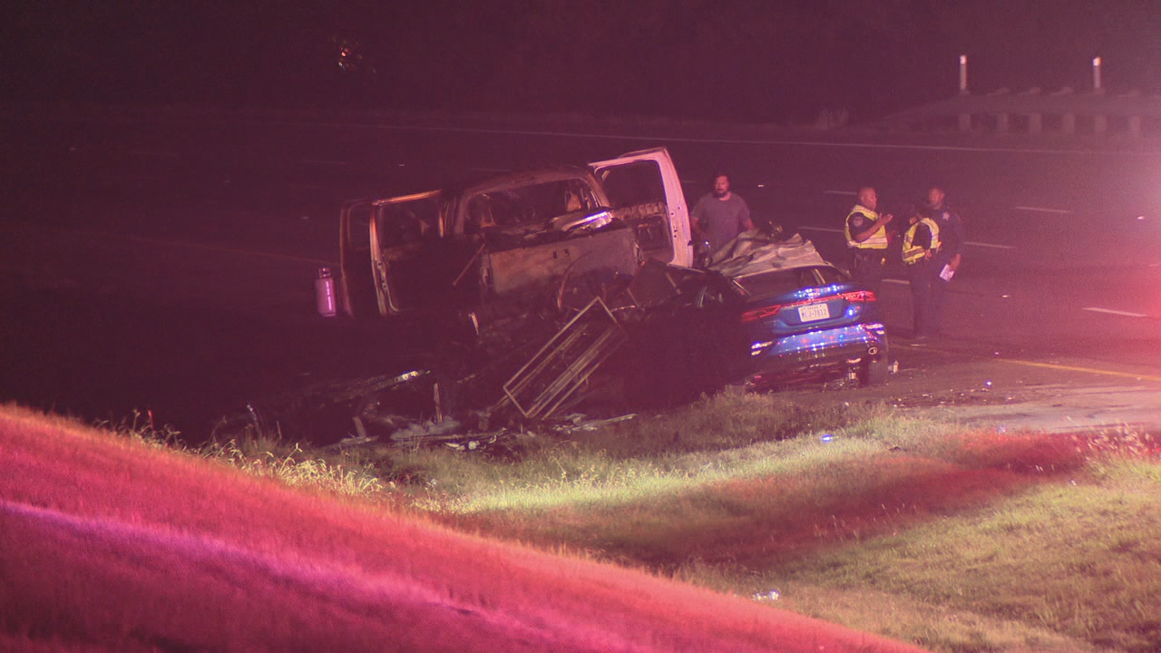 Woman killed in fiery crash on I20 in Dallas