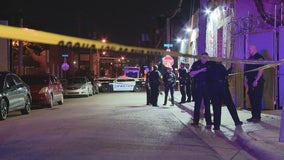 Man shot in fight that started inside Deep Ellum bar late Sunday