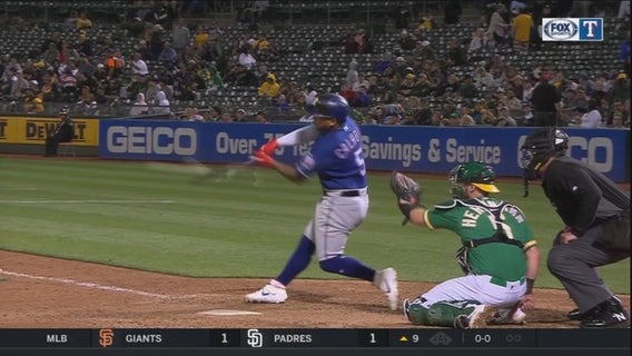 Lynn throws 6 strong innings, Rangers top A's 5-2