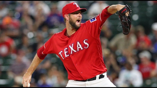 Rangers trade Chris Martin to Atlanta