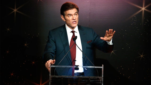 Dr. Oz announces mother has Alzheimer's disease, urges viewers to take preventative actions