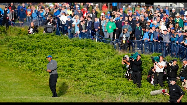 The usual crowd support saw an unusual score for Woods