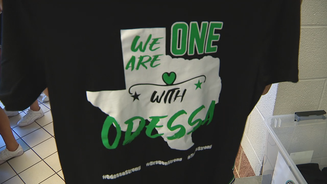 Southlake Carroll cheerleaders raise more than $20,000 for Odessa shooting victims