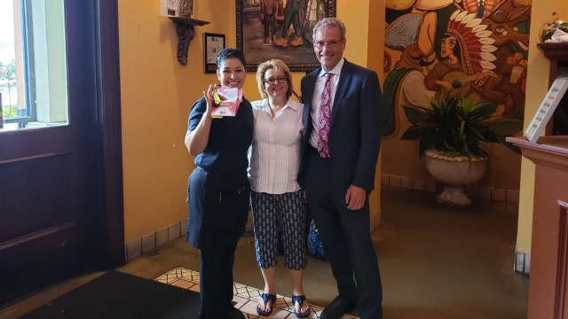 ‘A gift from God': Longtime restaurant customers tip server with new car