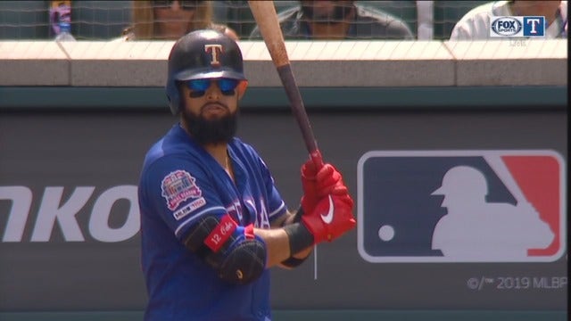 Leake outpitches Minor as Mariners topple Rangers 5-3