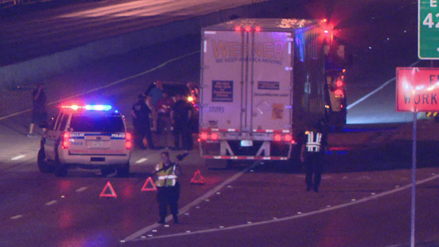 Man killed while trying to cross I-35 in Dallas