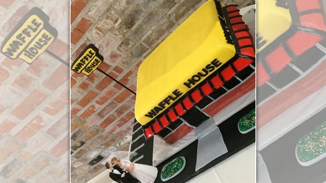 Couple's Waffle House-themed wedding cake praised online: ‘Now that is a cake'