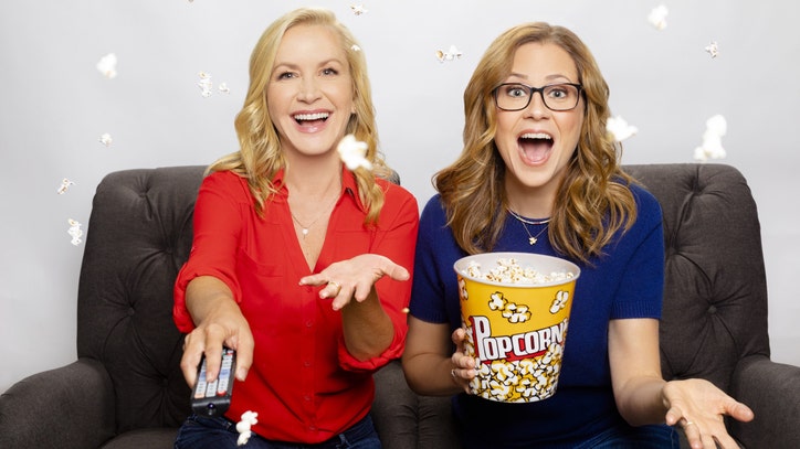 'Everybody stay calm!': Jenna Fischer and Angela Kinsey to ... Brush up on your office tv knowledge with the below halloween episodes: