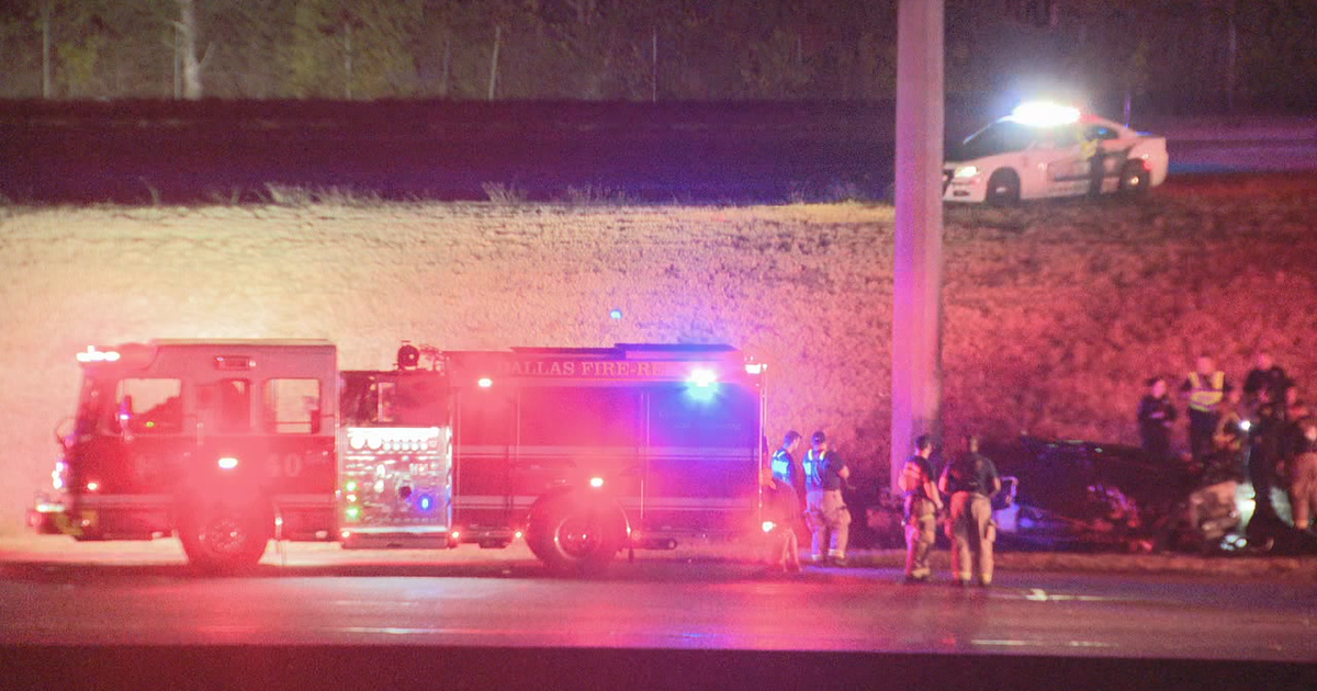 1 dead, 1 injured in overnight fiery crash on I-20 in Dallas | FOX 4 ...