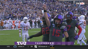 Freshman Duggan shines as TCU knocks off No. 15 Texas 37-27