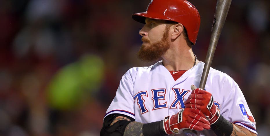 Josh Hamilton indicted, accused of injuring his oldest daughter