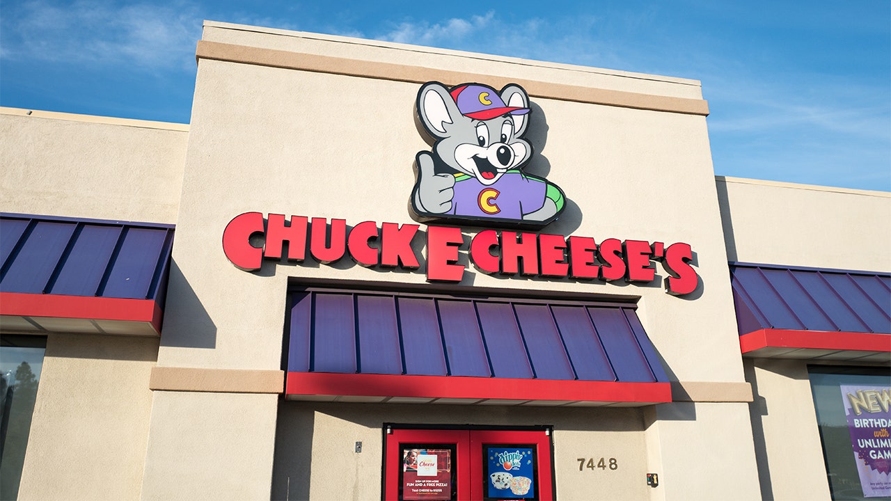 The show is over for Chuck E. Cheese's animatronic bands – NBC 5  Dallas-Fort Worth