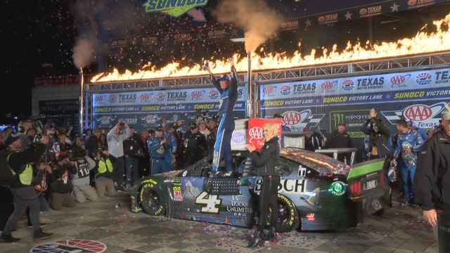Harvick has Cup title shot after 3rd straight Texas fall win