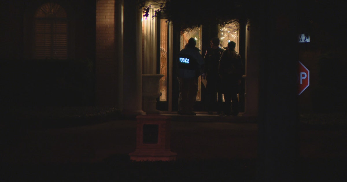 Couple beaten, robbed by masked men during Tarrant County home invasion ...
