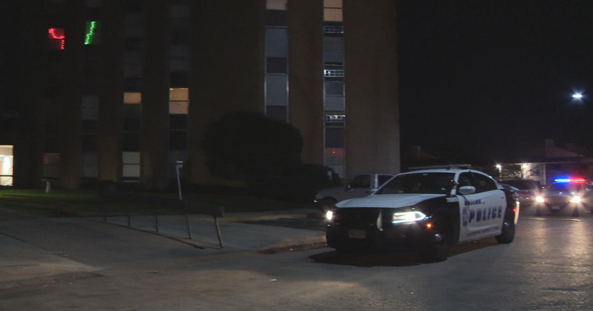 Man fatally stabbed in Dallas high-rise apartment building | FOX 4 ...