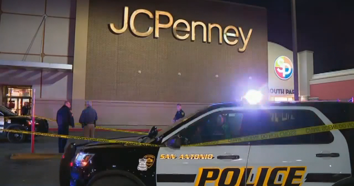 4 people injured in shooting outside San Antonio mall | FOX 4 Dallas ...