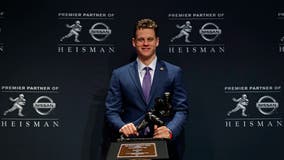 LSU QB Joe Burrow wins Heisman Trophy in landslide vote