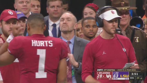 Burrow throws 7 TDs, No. 1 LSU routs No. 4 Oklahoma 63-28