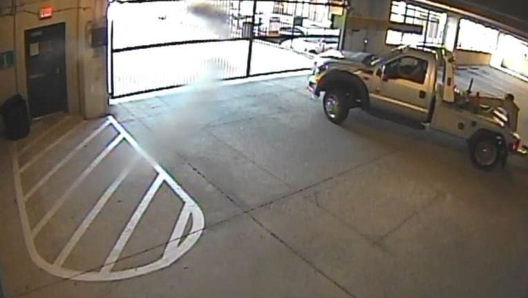 Thieves Use Tow Truck To Steal Vehicle From Downtown Dallas