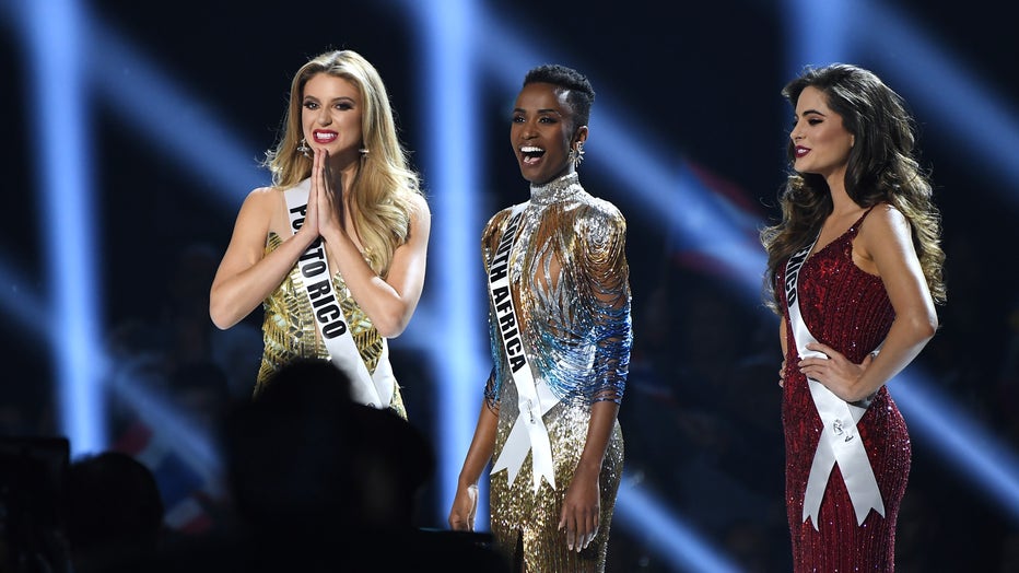 Miss Universe 2019 crowned, Steve Harvey blunders again