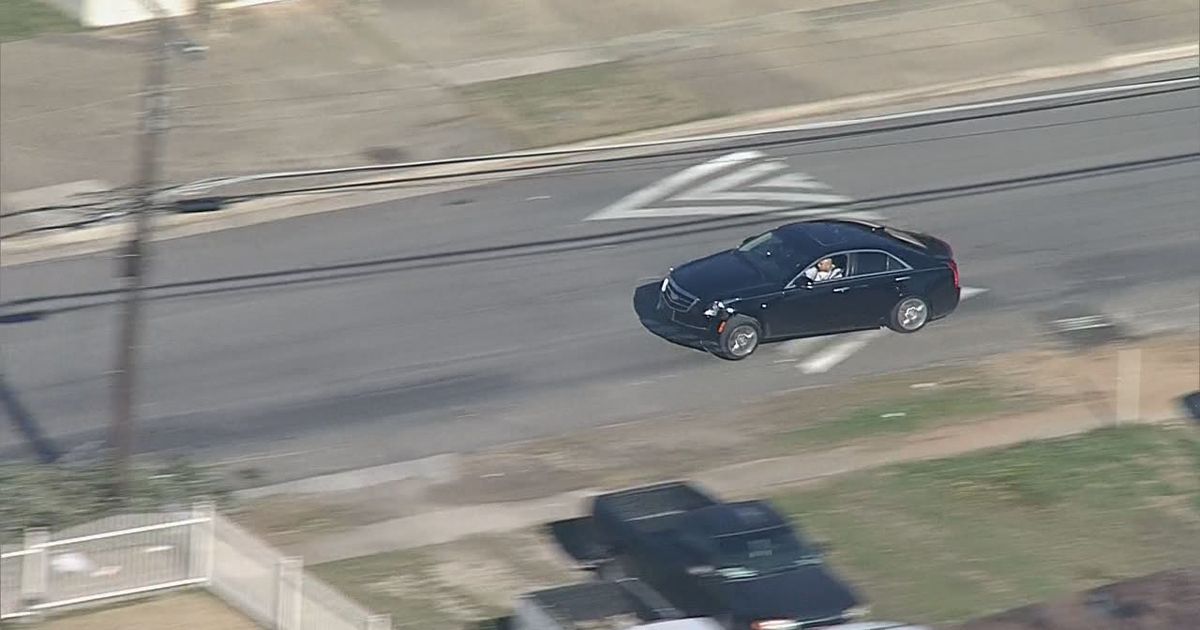 Suspect leads police on high-speed chase through Dallas | FOX 4 Dallas ...
