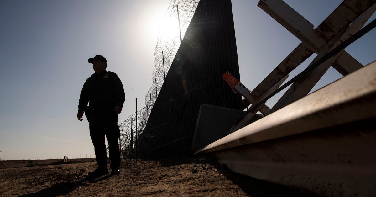 Department of Homeland Security seeks Pentagon funds for 270 miles of ...