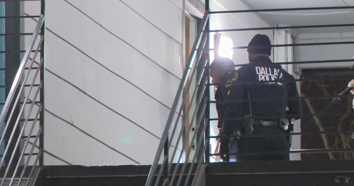 Police: Man fatally shot by gunman who knocked on door | FOX 4 Dallas ...