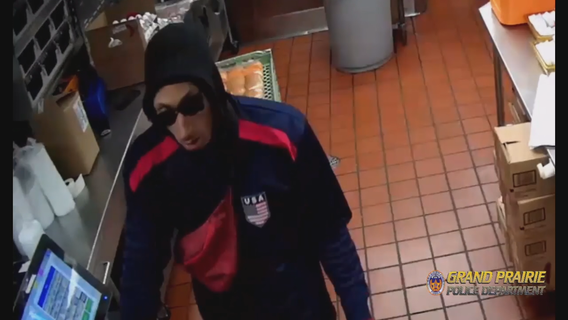 Police looking for robbery suspect who pistol-whipped store clerk