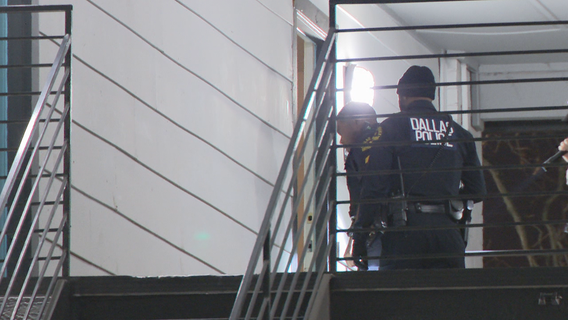 Police: Man fatally shot by gunman who knocked on door