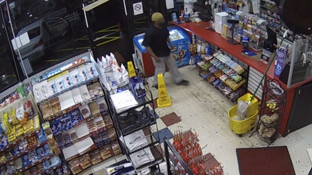 Dallas police searching for man who stole scratch-off lottery tickets