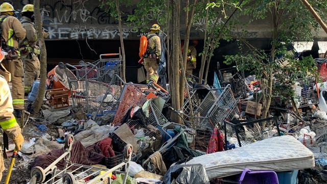 Officials consider next steps after large homeless camp fire in NE Austin