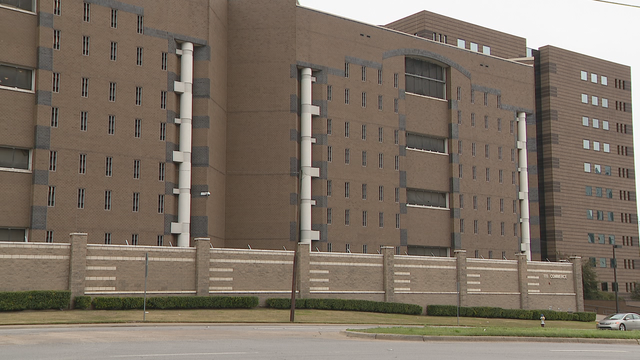 Officials release 1,000 inmates to ease crowding, slow spread of COVID-19 at Dallas County jail