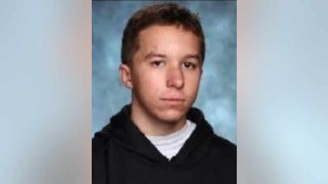 Teen accused of killing mother, 6-year-old brother on Valentine's Day arrested in North Carolina