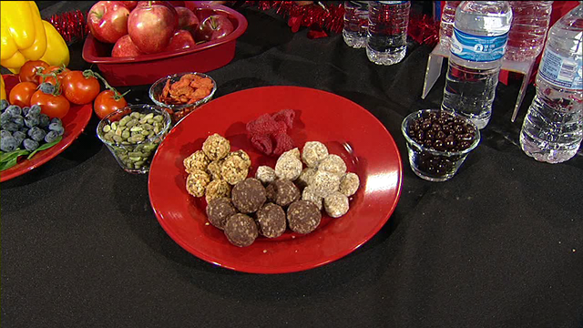 No-Bake Oatmeal Protein Energy Balls