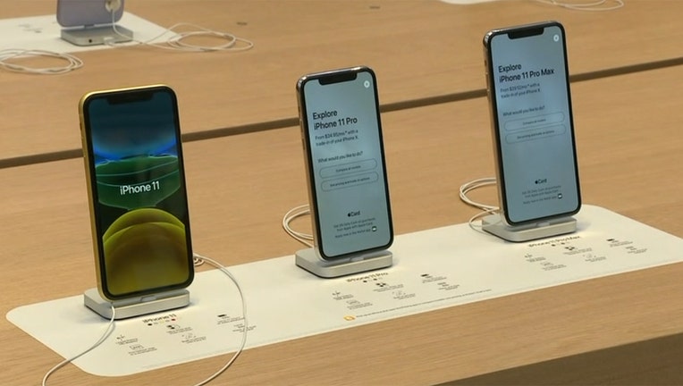 ed9feea4-iPhones on display at the Apple Store on 5th Avenue in New York City.