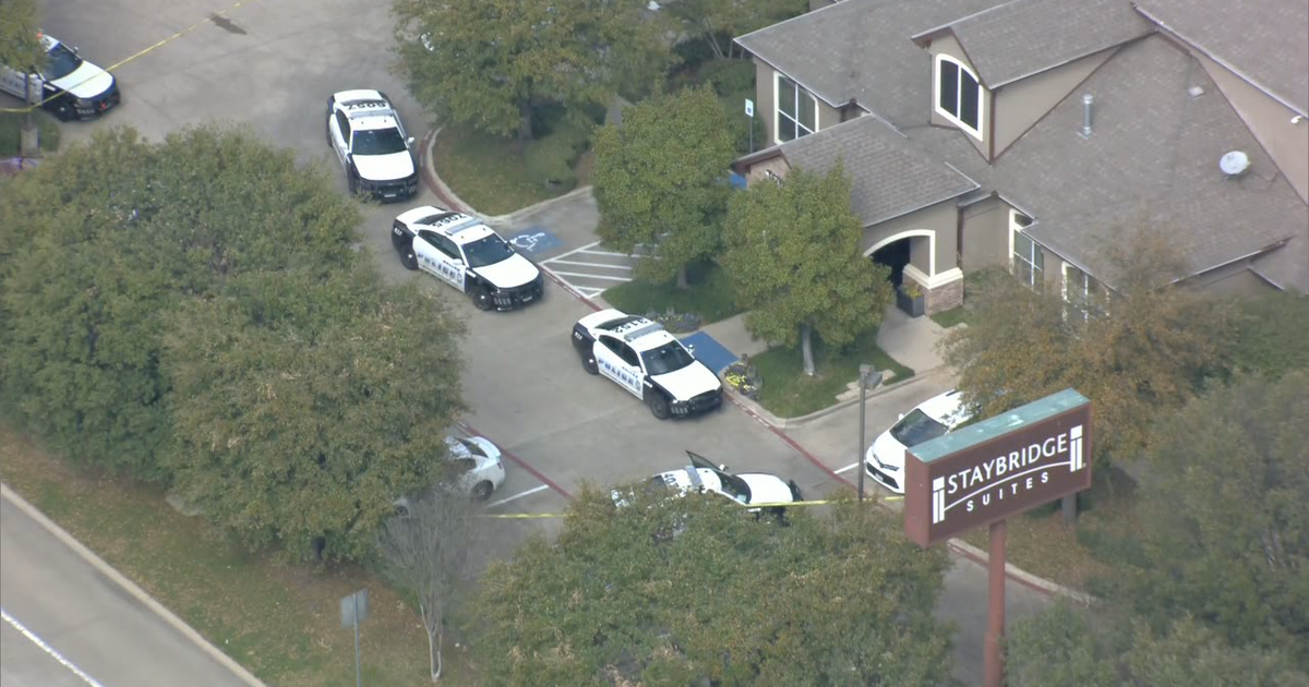 Two children, two adults found dead in Dallas hotel room | FOX 4 Dallas ...