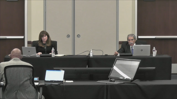 Dallas ISD trustees consider purchasing 12,000 new hotspots for students without internet access