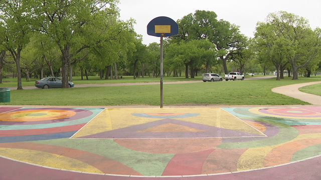 Fort Worth closes basketball, volleyball courts to slow spread of COVID-19 coronavirus