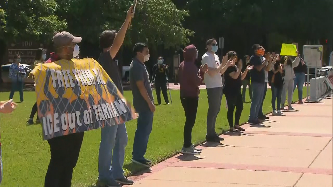 Protesters demand the release of some North Texas inmates over ...