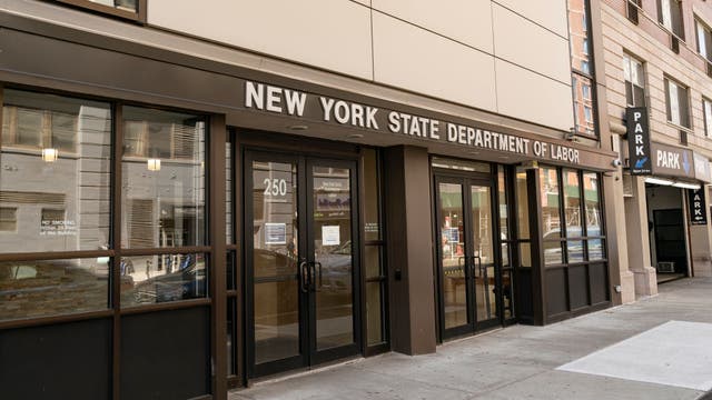 US sheds 701,000 jobs, ending a record-long hiring streak