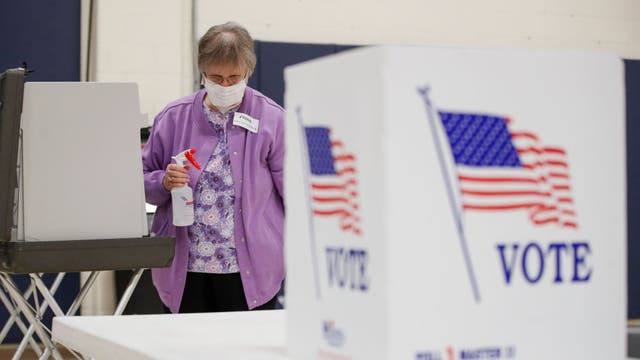 Texans shatter early voting record numbers for primary runoff election