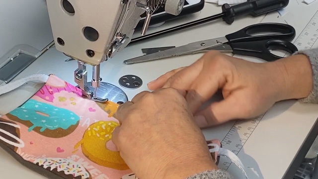 Texas A&M researchers find vacuum bags work best for stopping airborne particles