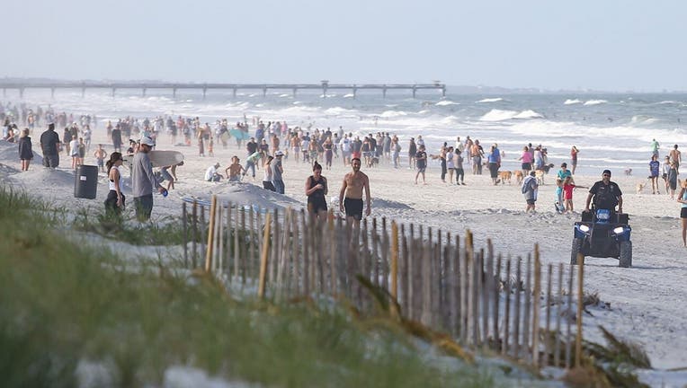 Jacksonville-Beaches-Crowd-Getty-3