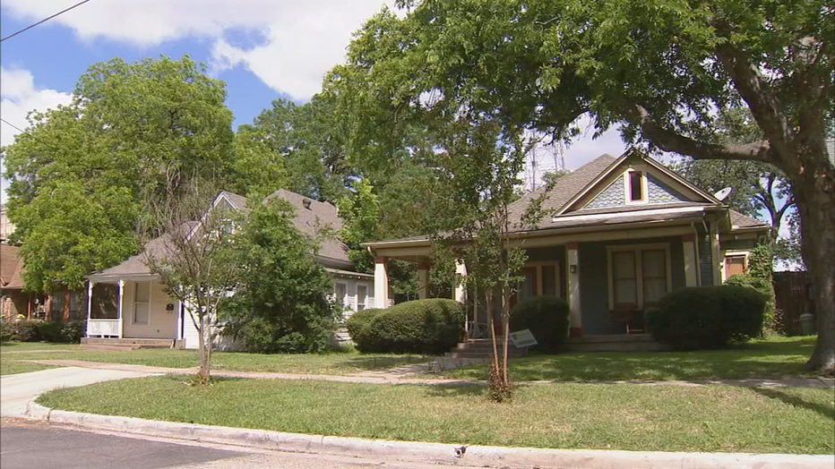 Texas Voters To Decide On 2 Propositions That Could Impact Property ...